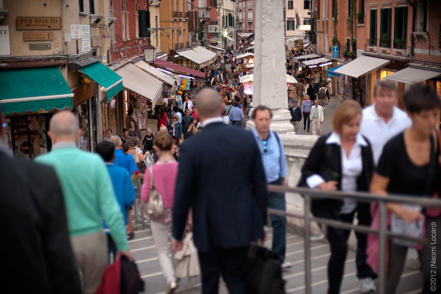 Venice-Italy-Crowd-of-people