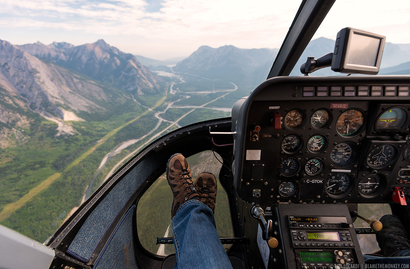 08-Helicopter-View-Relaxing-Candadian-Rockies