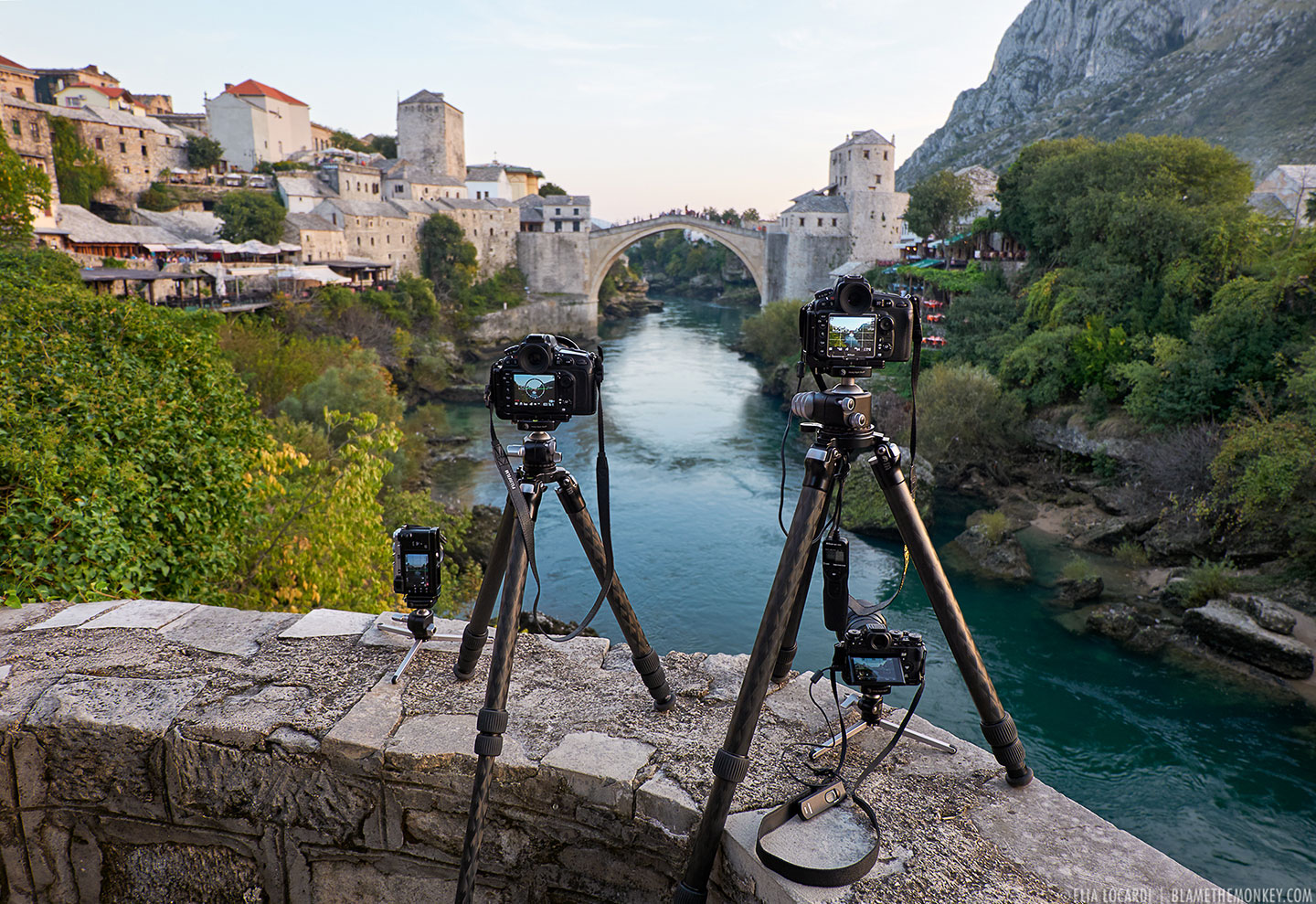 10-Mostar-4-camera-shooting-stari-most-bridge