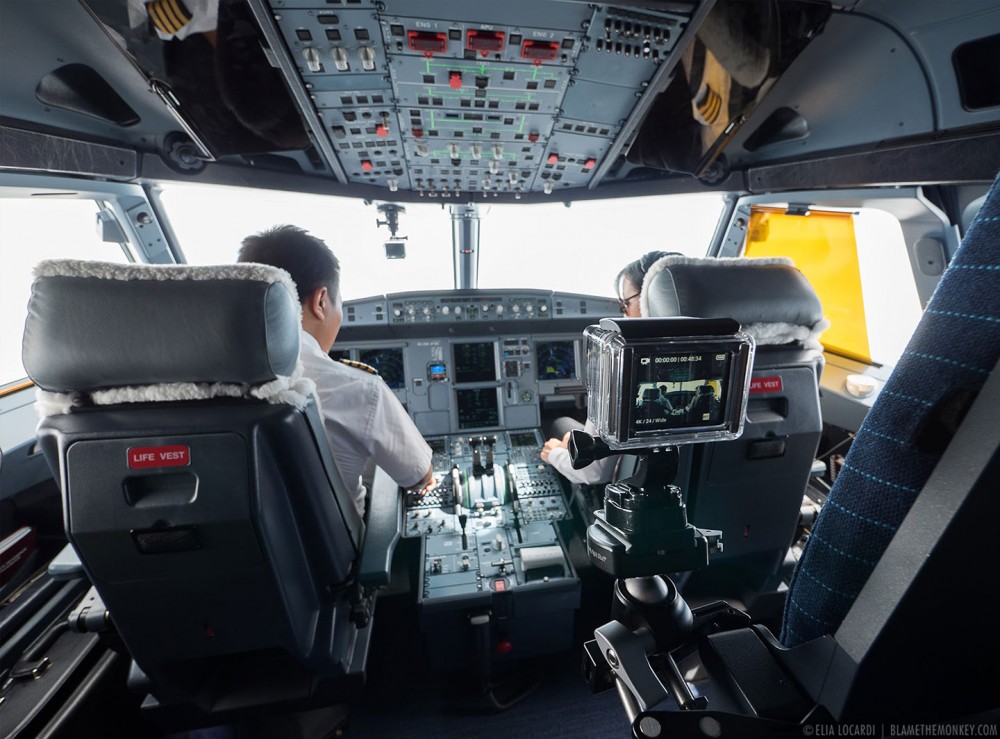 2015-08-26-Filming-Cockpit-Flight-Landing-Paro-1440-60q