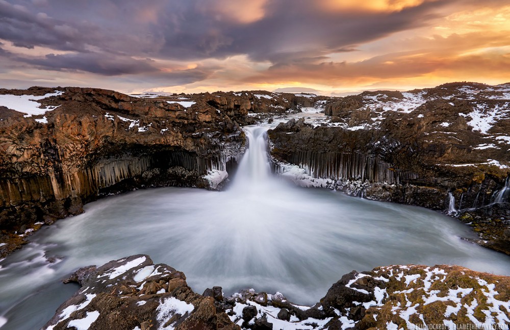 Winters Grasp || Iceland
